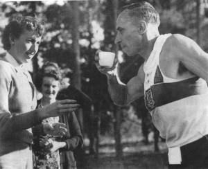 1954 Cuppa From Daughter Gwen During Comrades